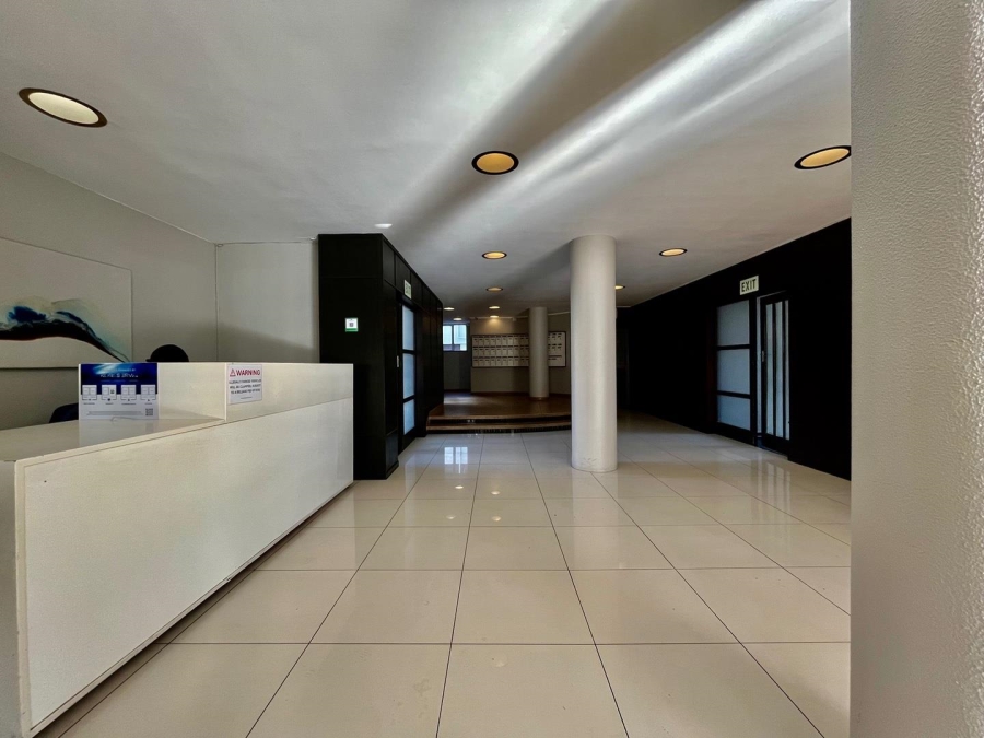 3 Bedroom Property for Sale in Wynberg Upper Western Cape